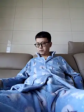 Snapshot of Ssk10N chatting on February 24, 2025, 3:55 am Ssk10N online show from February 24, 2025, 3:55 am