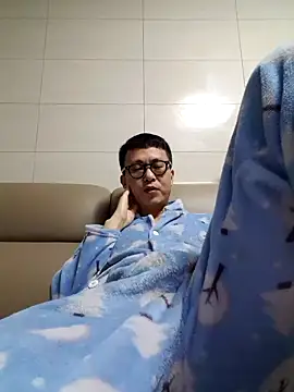 Snapshot of Ssk10N chatting on February 24, 2025, 1:10 pm Ssk10N online show from February 24, 2025, 1:10 pm