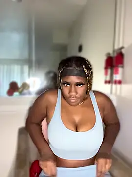 Foreignthababyy online show from June 30, 2026, 5:47 pm
