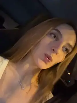 Snapshot of -AngelAri- chatting on February 9, 2025, 6:16 pm -AngelAri- online show from February 9, 2025, 6:16 pm