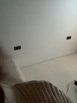 Snapshot of -AngelAri- chatting on February 15, 2025, 9:05 am -AngelAri- online show from February 15, 2025, 9:05 am