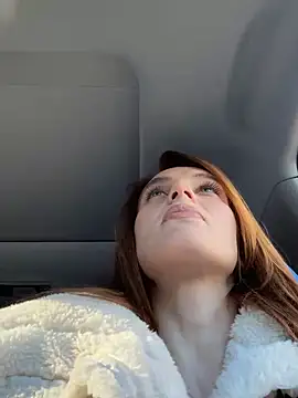 Snapshot of -AngelAri- chatting on February 21, 2025, 10:07 am -AngelAri- online show from February 21, 2025, 10:07 am