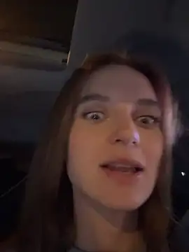 Snapshot of -AngelAri- chatting on February 26, 2025, 11:26 pm -AngelAri- online show from February 26, 2025, 11:26 pm