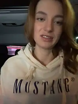 Snapshot of -AngelAri- chatting on March 16, 2025, 6:12 pm -AngelAri- online show from March 16, 2025, 6:12 pm