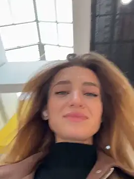 Snapshot of -AngelAri- chatting on October 12, 2025, 9:08 am -AngelAri- online show from October 12, 2025, 9:08 am