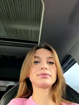 Snapshot of -AngelAri- chatting on November 16, 2025, 9:15 am -AngelAri- online show from November 16, 2025, 9:15 am