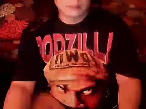 Snapshot of BEMYPROPERTYx chatting on December 15, 2025, 12:53 pm BEMYPROPERTYx online show from December 15, 2025, 12:53 pm