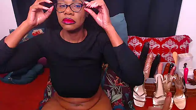 Snapshot of sexybootylicious chatting on June 12, 2026, 6:23 am sexybootylicious online show from June 12, 2026, 6:23 am