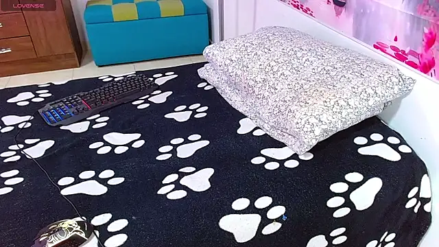 Snapshot of jaramilloali chatting on January 16, 2025, 9:08 pm jaramilloali online show from January 16, 2025, 9:08 pm