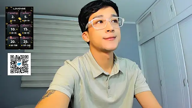 tom Howard online show from September 28, 2025, 1:55 am