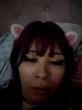 Snapshot of Haru_Queenn chatting on March 2, 2025, 10:05 pm Haru Queenn online show from March 2, 2025, 10:05 pm