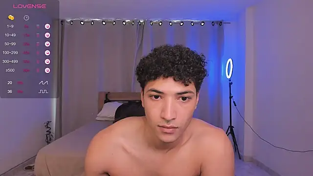 Snapshot of MitchellXD chatting on February 26, 2025, 2:25 pm MitchellXD online show from February 26, 2025, 2:25 pm