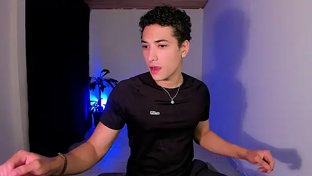 Snapshot of MitchellXD chatting on December 4, 2025, 1:26 am MitchellXD online show from December 4, 2025, 1:26 am