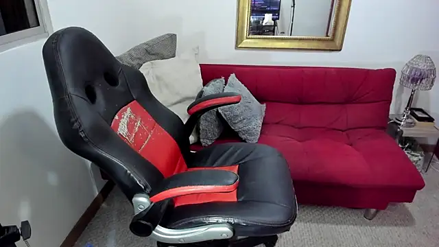 NicolettColin online show from March 20, 2025, 1:13 am