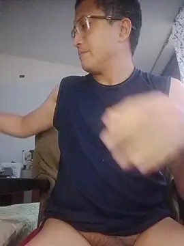 Snapshot of Mghty-cockl88 chatting on December 3, 2025, 2:26 pm Mghty-cockl88 online show from December 3, 2025, 2:26 pm