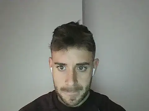 Snapshot of vargas90 chatting on March 3, 2025, 9:33 am vargas90 online show from March 3, 2025, 9:33 am