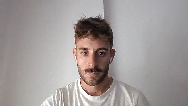 Snapshot of vargas90 chatting on September 9, 2025, 9:20 am vargas90 online show from September 9, 2025, 9:20 am