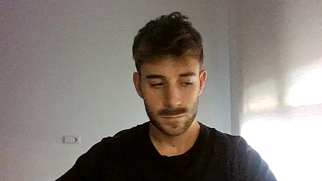 Snapshot of vargas90 chatting on September 26, 2025, 11:36 am vargas90 online show from September 26, 2025, 11:36 am