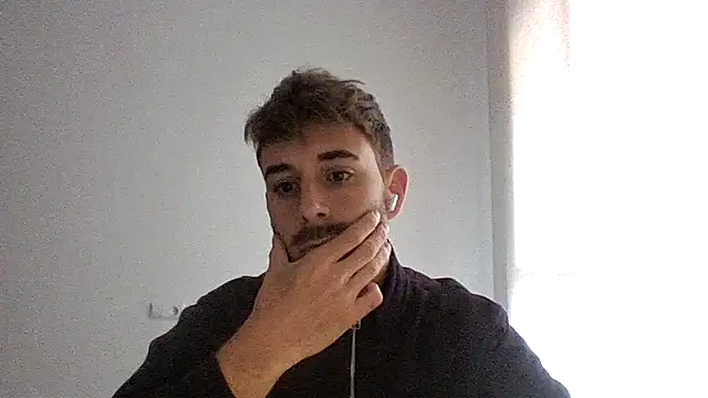 Snapshot of vargas90 chatting on October 6, 2025, 8:23 am vargas90 online show from October 6, 2025, 8:23 am