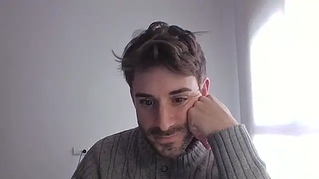 Snapshot of vargas90 chatting on January 7, 2026, 11:23 am vargas90 online show from January 7, 2026, 11:23 am