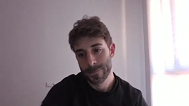 Snapshot of vargas90 chatting on January 12, 2026, 1:16 pm vargas90 online show from January 12, 2026, 1:16 pm