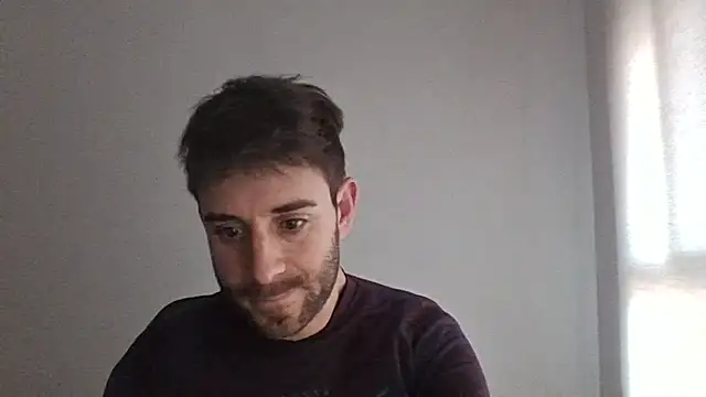 Snapshot of vargas90 chatting on March 3, 2026, 12:22 pm vargas90 online show from March 3, 2026, 12:22 pm