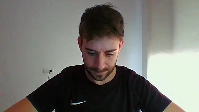 Snapshot of vargas90 chatting on March 6, 2026, 10:34 am vargas90 online show from March 6, 2026, 10:34 am