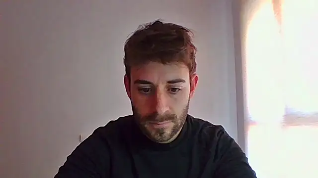 Snapshot of vargas90 chatting on March 12, 2026, 12:33 pm vargas90 online show from March 12, 2026, 12:33 pm