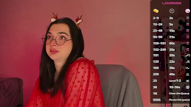 Snapshot of YsabellViveris chatting on December 16, 2024, 9:35 am YsabellViveris online show from December 16, 2024, 9:35 am