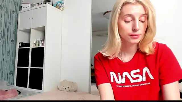 KenzieDawton online show from March 6, 2025, 6:30 am