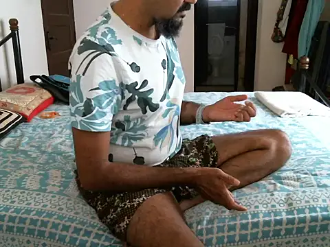 Snapshot of Slim_India chatting on August 1, 2026, 8:13 am Slim India online show from August 1, 2026, 8:13 am