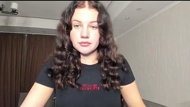 Snapshot of likaxxx chatting on December 5, 2024, 2:11 pm likaxxx online show from December 5, 2024, 2:11 pm