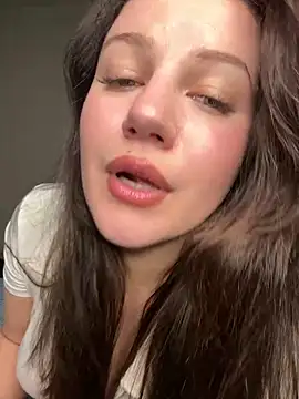 Snapshot of likaxxx chatting on March 20, 2025, 6:31 pm likaxxx online show from March 20, 2025, 6:31 pm