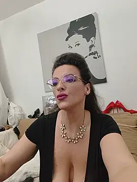 RebeccaNoble online show from June 14, 2026, 12:41 am