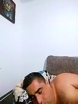 Snapshot of ADRIAN_ADI40 chatting on December 22, 2024, 10:25 pm ADRIAN ADI40 online show from December 22, 2024, 10:25 pm