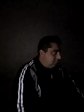 Snapshot of ADRIAN_ADI40 chatting on January 12, 2025, 3:39 am ADRIAN ADI40 online show from January 12, 2025, 3:39 am