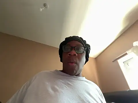 Snapshot of blacksexybeauty31 chatting on July 18, 2026, 10:41 am blacksexybeauty31 online show from July 18, 2026, 10:41 am