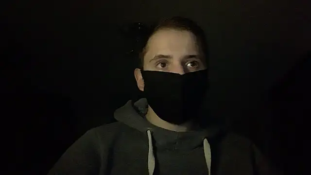 Snapshot of sweaticeboy chatting on October 21, 2025, 5:24 pm sweaticeboy online show from October 21, 2025, 5:24 pm