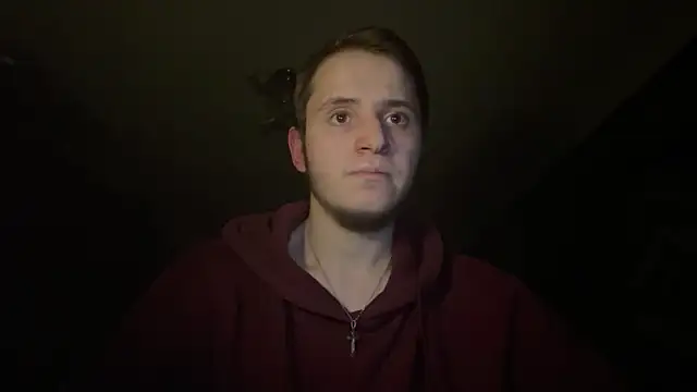 Snapshot of sweaticeboy chatting on December 18, 2025, 6:14 pm sweaticeboy online show from December 18, 2025, 6:14 pm