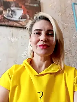 JennyOMay online show from March 3, 2026, 3:45 am