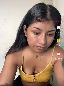Snapshot of ChantalPetit chatting on June 24, 2026, 1:15 am ChantalPetit online show from June 24, 2026, 1:15 am
