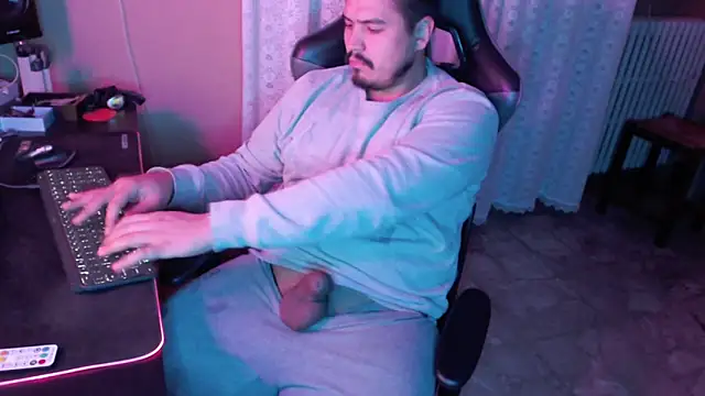 Snapshot of fernan_redsxxx chatting on November 10, 2025, 4:28 pm fernan redsxxx online show from November 10, 2025, 4:28 pm