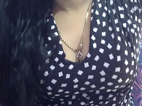 Snapshot of Your_wild_Dia chatting on November 2, 2025, 6:05 am Your wild Dia online show from November 2, 2025, 6:05 am