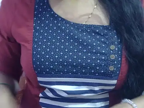 Snapshot of Your_wild_Dia chatting on December 15, 2025, 4:39 am Your wild Dia online show from December 15, 2025, 4:39 am