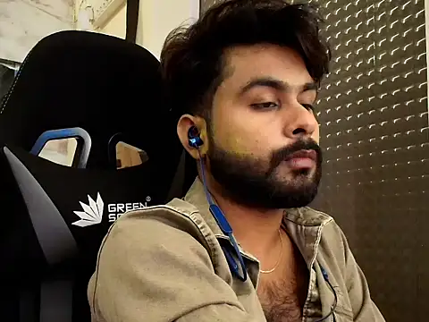 SHENOY3 online show from March 4, 2026, 8:26 pm