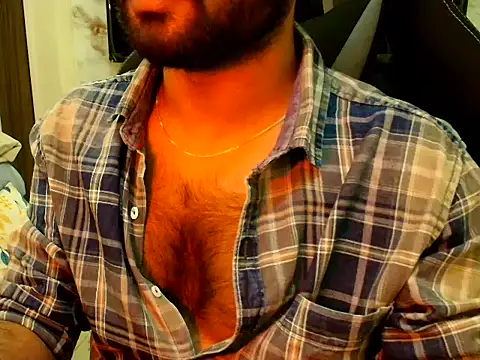 Snapshot of SHENOY3 chatting on April 8, 2026, 3:34 pm SHENOY3 online show from April 8, 2026, 3:34 pm