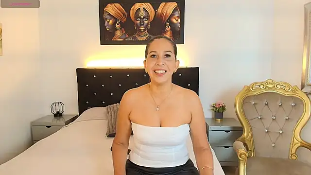 Shanon mature online show from March 13, 2026, 7:09 pm