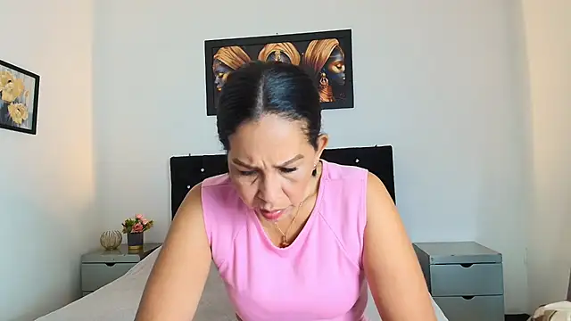 Snapshot of Shanon_mature chatting on July 25, 2026, 7:00 pm Shanon mature online show from July 25, 2026, 7:00 pm