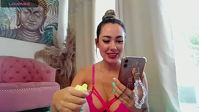 Snapshot of Stacy_Malibu1 chatting on December 11, 2024, 1:39 pm Stacy Malibu1 online show from December 11, 2024, 1:39 pm