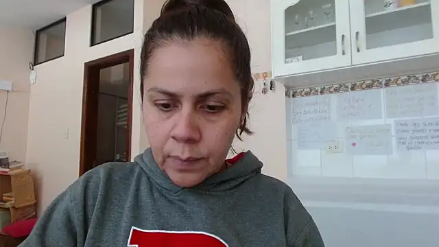 Sara Brandon online show from September 18, 2025, 4:31 pm